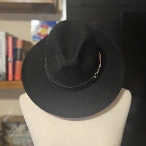 Black Felt Fedora